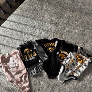 Iowa Hawkeyes onesie bundle